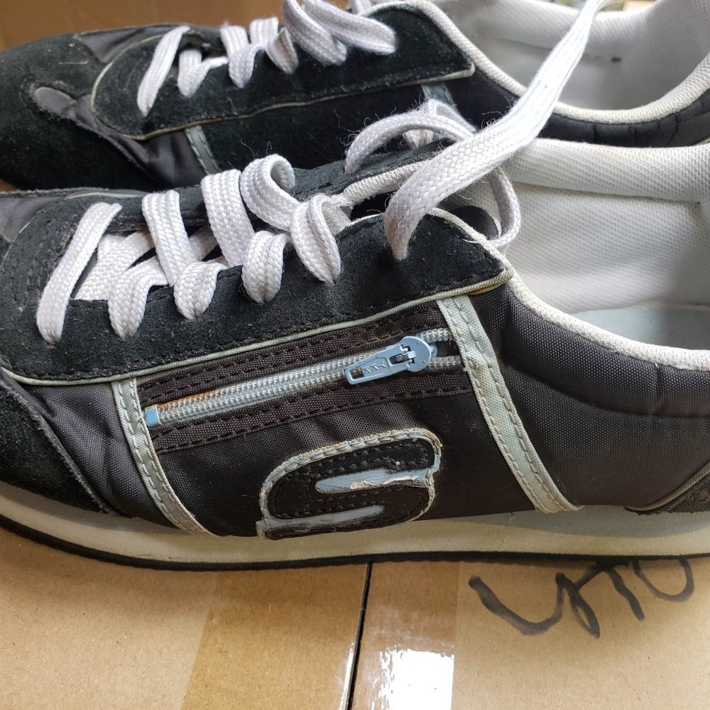 Sketchers Leather & Textile Upper Shoes View 4